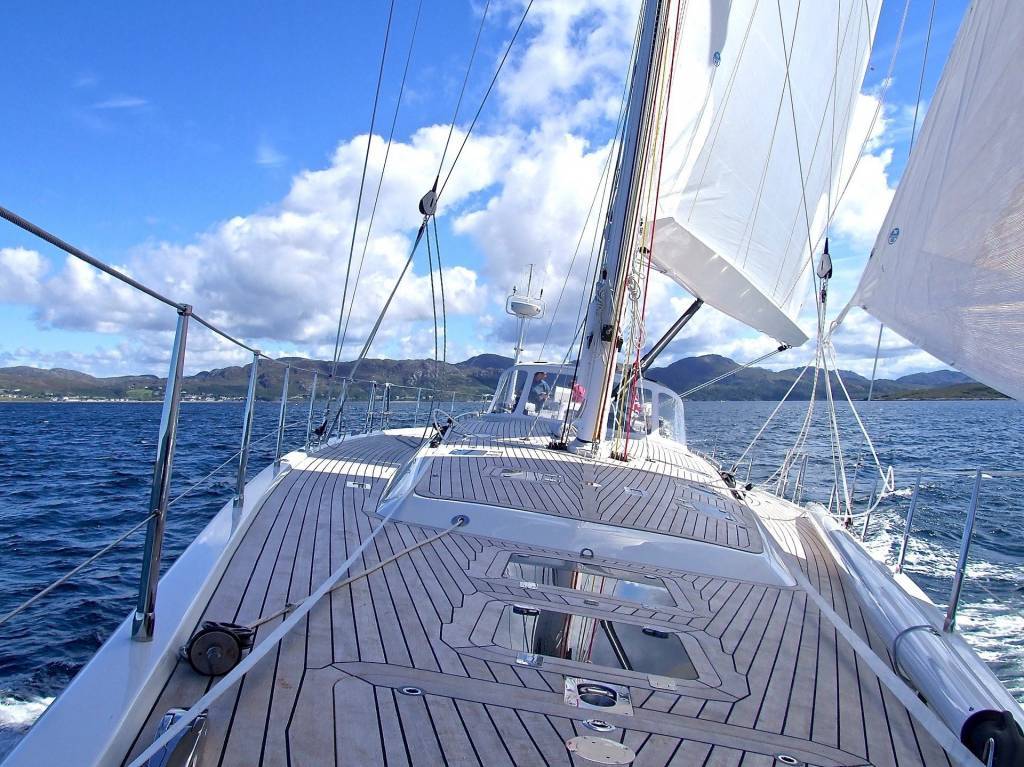 Nautisme, Yachting, grande plaisance